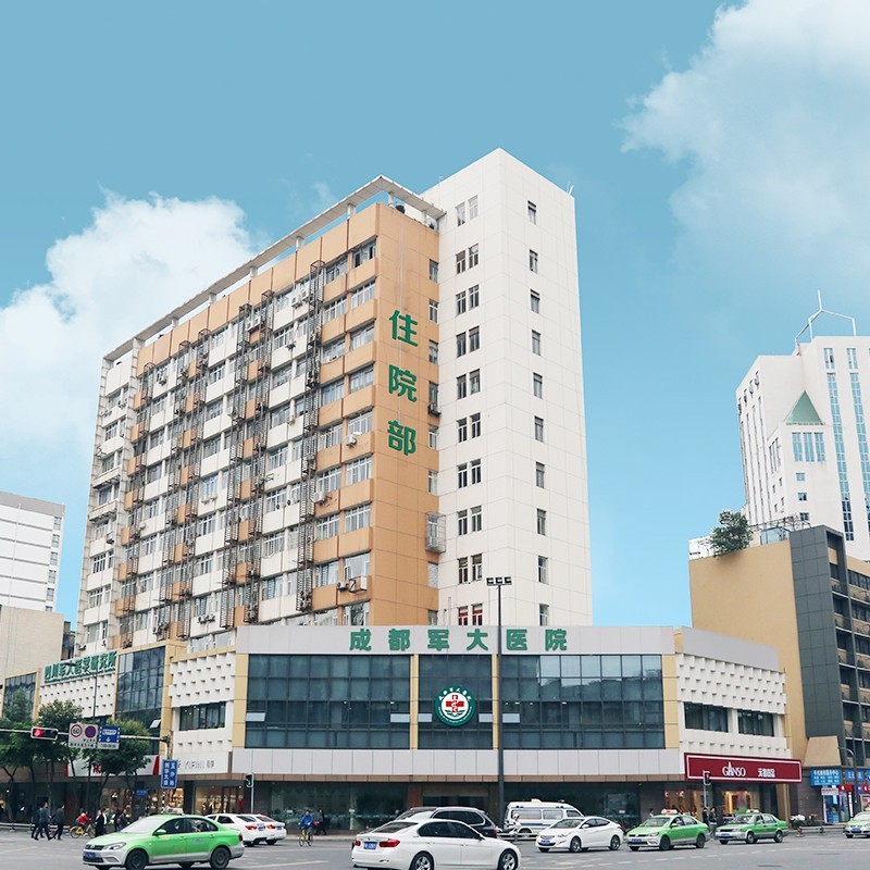 成年人和高中生的睡眠时间是不同